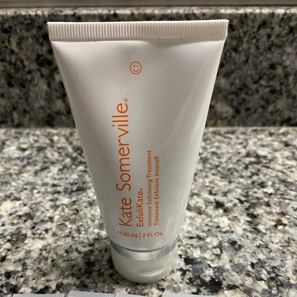 Kate Somerville Exfolikate & Dermalogica Rapid Reveal Peel - Picture 2 of 3